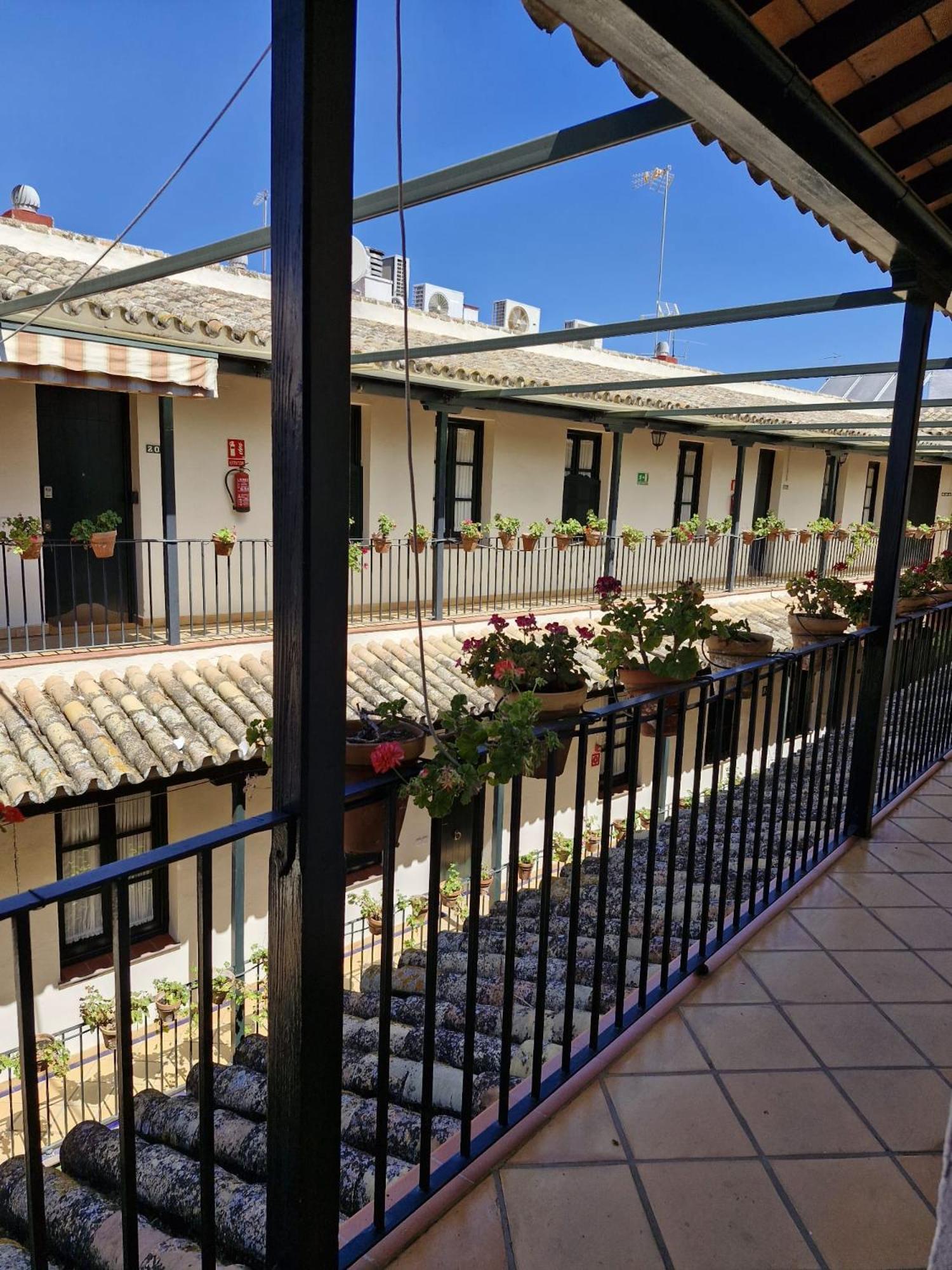 Patio Cartuja Appartement Sevilla Buitenkant foto
