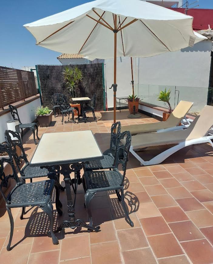 Patio Cartuja Appartement Sevilla Buitenkant foto